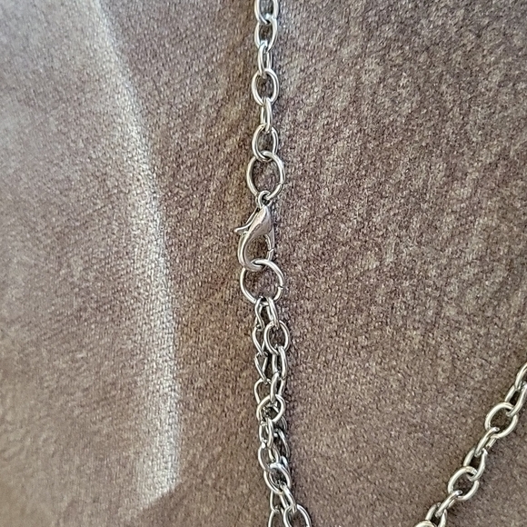 3/$30 Acrylic Beaded Double Chain Layered Necklace - Picture 6 of 6